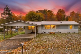 552 Carson Springs Rd, Newport, TN 37821