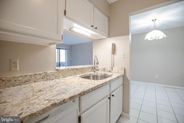 6 BOZARTH CT, Hamilton, NJ 08690