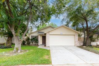 10722 Highland Woods Drive, Sugar Land, TX 77498