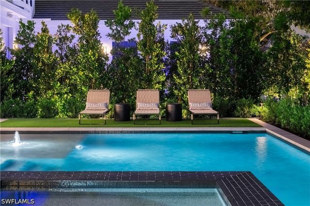 3235 REGATTA RD, Naples, FL 34103