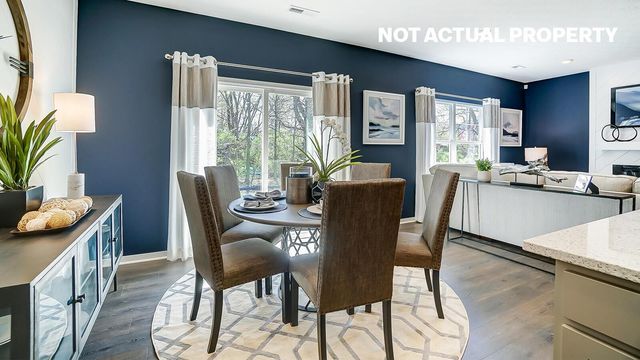 7722 Hickory Lakes Drive, Pickerington, OH 43147