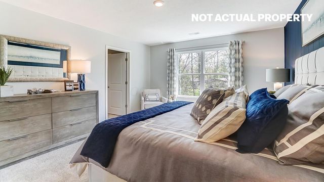7722 Hickory Lakes Drive, Pickerington, OH 43147