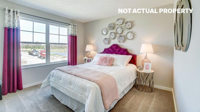 7722 Hickory Lakes Drive, Pickerington, OH 43147