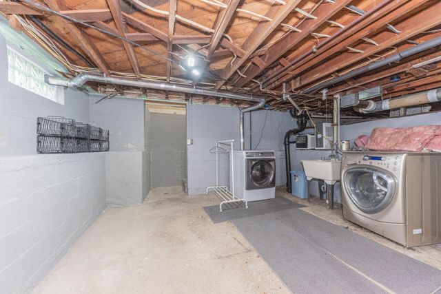 562 Brookside Road, Ypsilanti, MI 48197