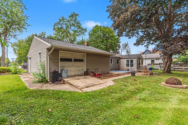 562 Brookside Road, Ypsilanti, MI 48197