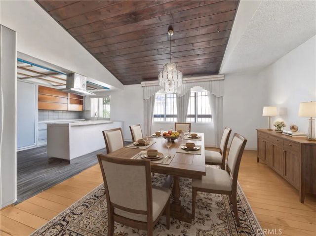 915 E 41st, Los Angeles, CA 90011