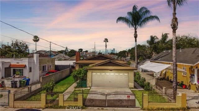915 E 41st, Los Angeles, CA 90011