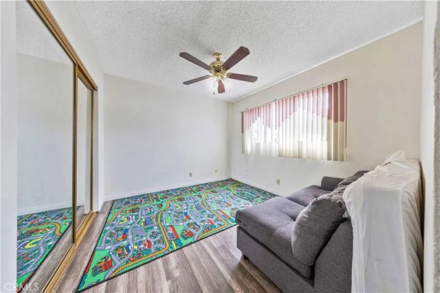 915 E 41st, Los Angeles, CA 90011