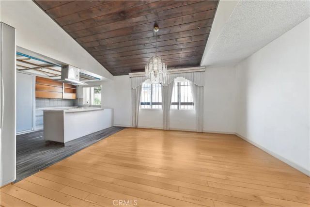 915 E 41st, Los Angeles, CA 90011