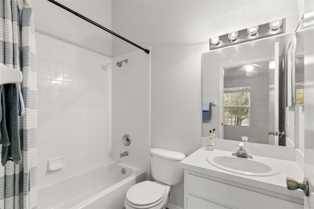 8615 HUNTERS KEY CIRCLE, Tampa, FL 33647
