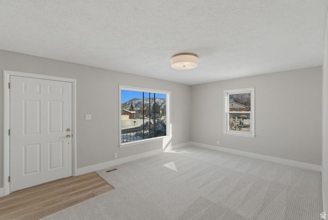 403 HIGHLAND DR, Ogden, UT 84405