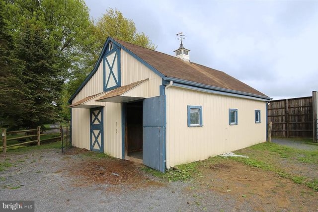 253 YUMMERDALL RD, Lititz, PA 17543