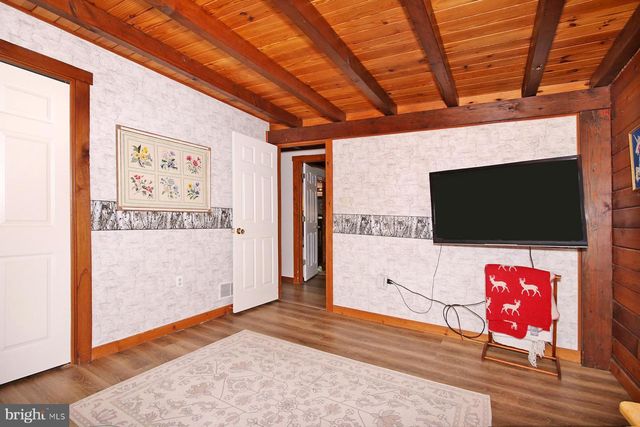 253 YUMMERDALL RD, Lititz, PA 17543