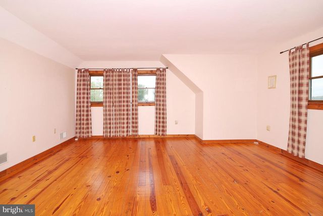 253 YUMMERDALL RD, Lititz, PA 17543