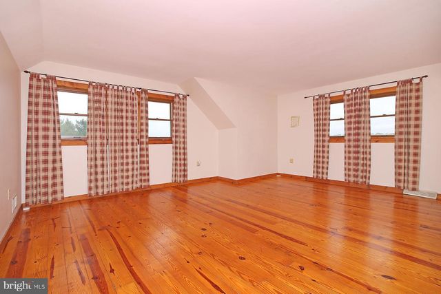 253 YUMMERDALL RD, Lititz, PA 17543