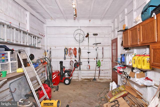 253 YUMMERDALL RD, Lititz, PA 17543