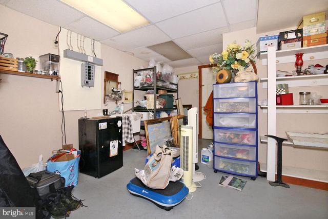 253 YUMMERDALL RD, Lititz, PA 17543