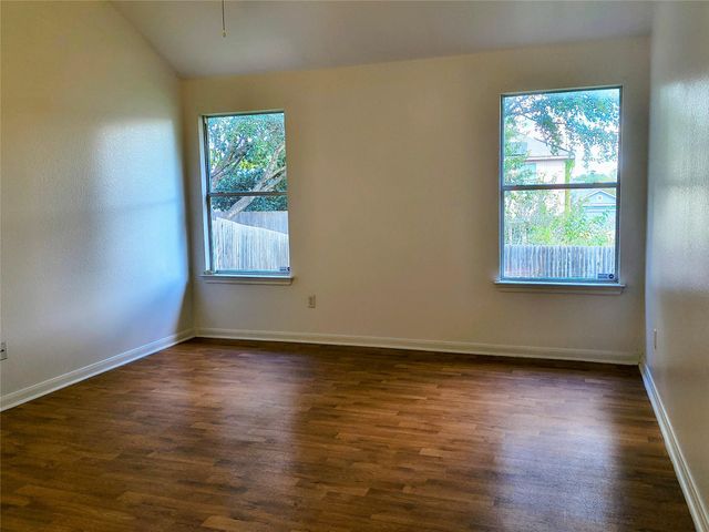 9213 Pioneer Forest DR, Austin, TX 78744