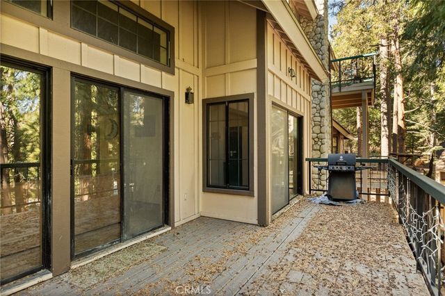 27434 White Fir, Lake Arrowhead, CA 92352