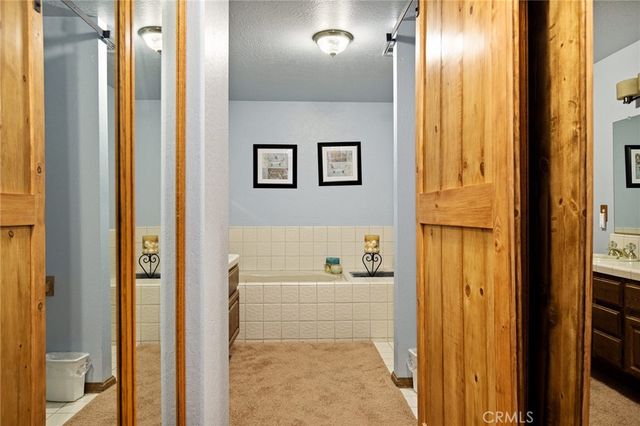 27434 White Fir, Lake Arrowhead, CA 92352