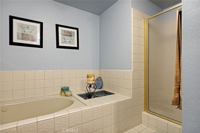 27434 White Fir, Lake Arrowhead, CA 92352