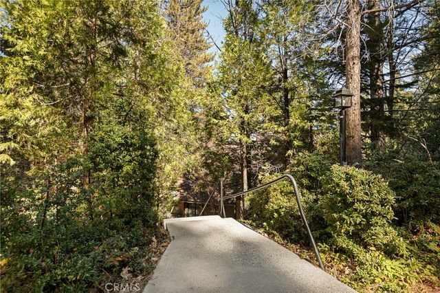 27434 White Fir, Lake Arrowhead, CA 92352