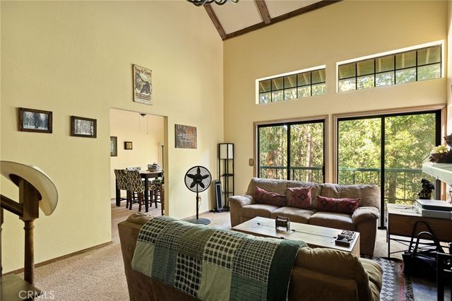 27434 White Fir, Lake Arrowhead, CA 92352