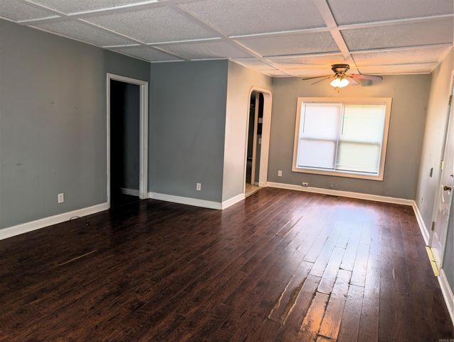 1808 W Center, Searcy, AR 72143