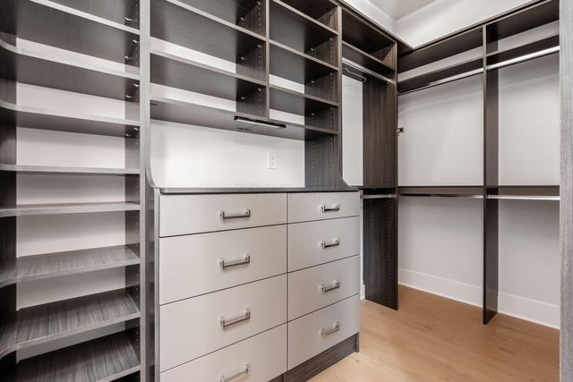 9196 McDowall Drive, Powell, OH 43065