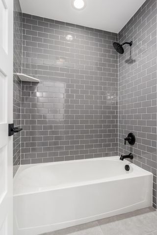 9196 McDowall Drive, Powell, OH 43065