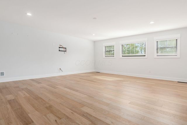 9196 McDowall Drive, Powell, OH 43065