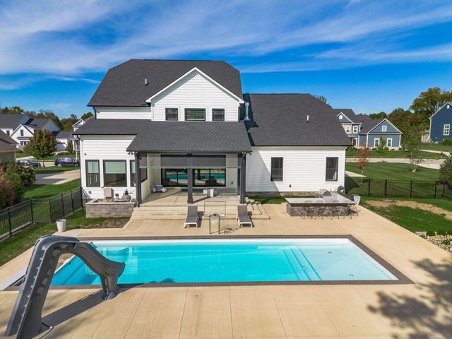 9196 McDowall Drive, Powell, OH 43065