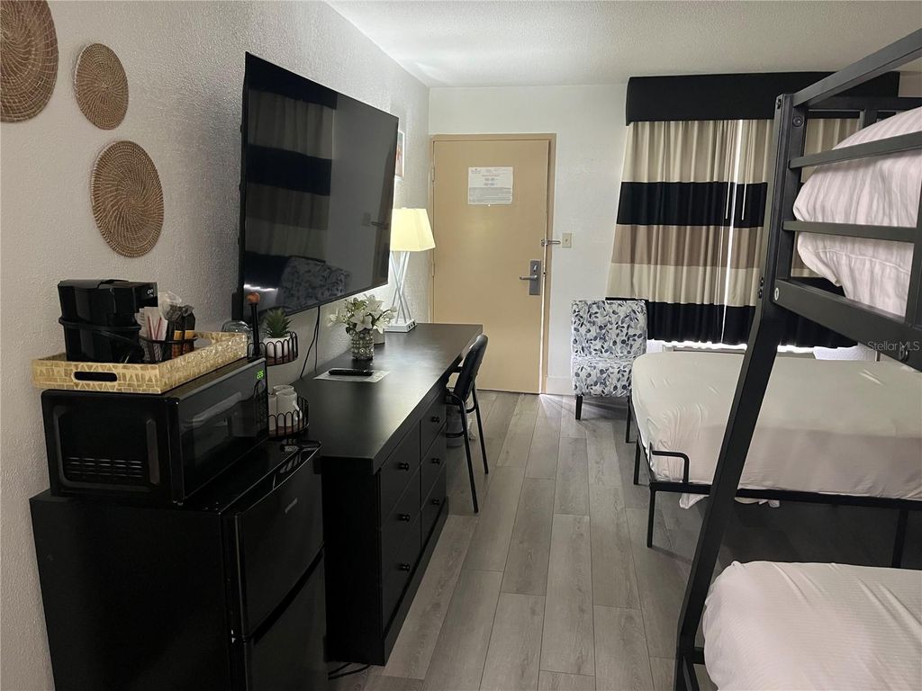 7150 N TAMIAMI TRAIL S510, SARASOTA, FL 34243 — photo 5