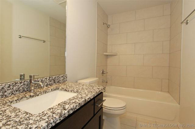 1664 E 138 Street S, Glenpool, OK 74033