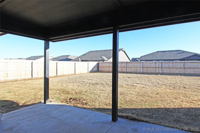 1664 E 138 Street S, Glenpool, OK 74033