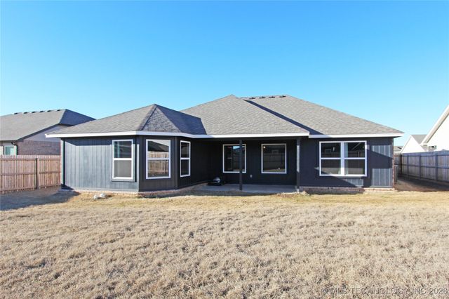1664 E 138 Street S, Glenpool, OK 74033