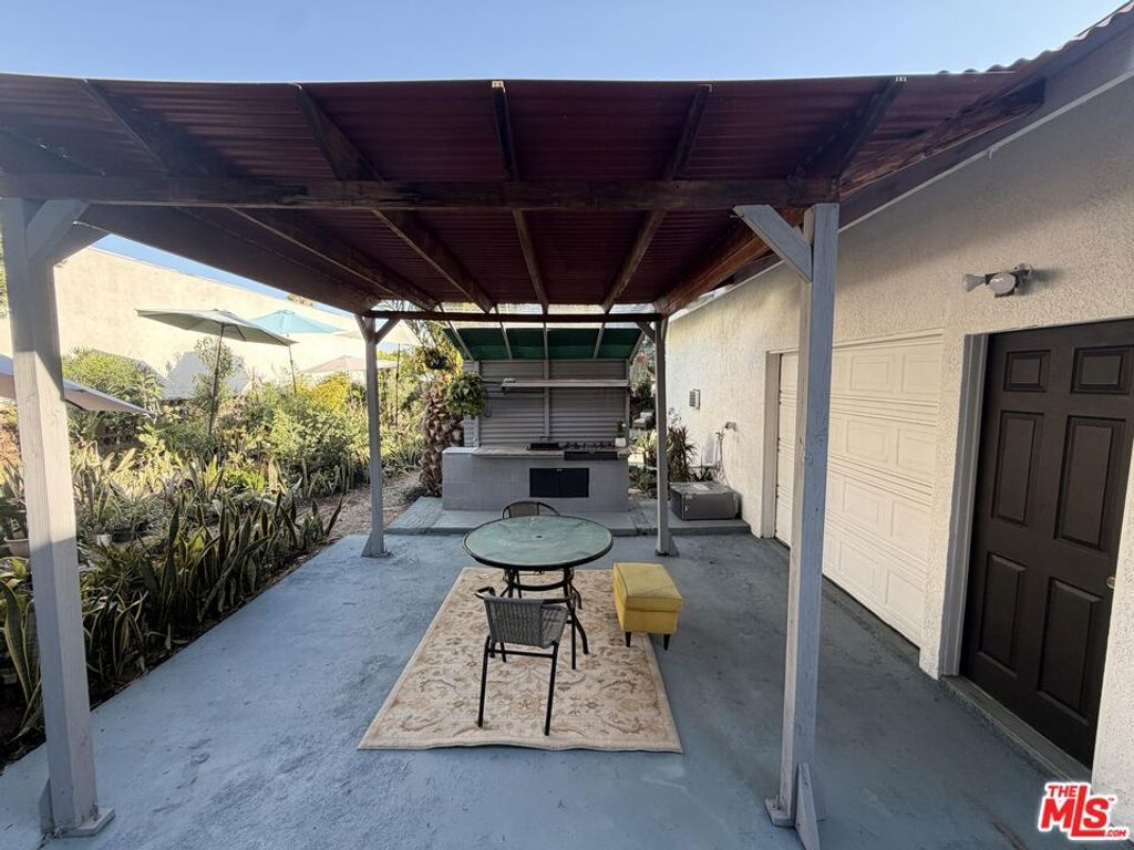 Image 59 of property listing at 1740 Ohio Avenue, Long Beach, CA 90804