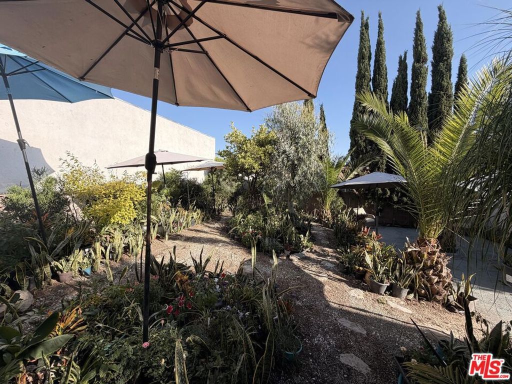 Image 65 of property listing at 1740 Ohio Avenue, Long Beach, CA 90804