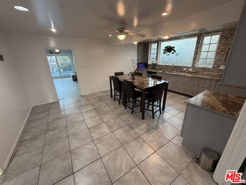 Image 7 of property listing at 1740 Ohio Avenue, Long Beach, CA 90804