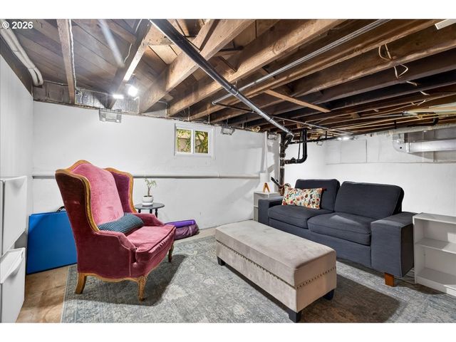 6124 Se 17TH Ave, Portland, OR 97202