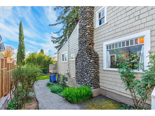 6124 Se 17TH Ave, Portland, OR 97202