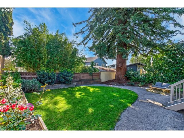 6124 Se 17TH Ave, Portland, OR 97202