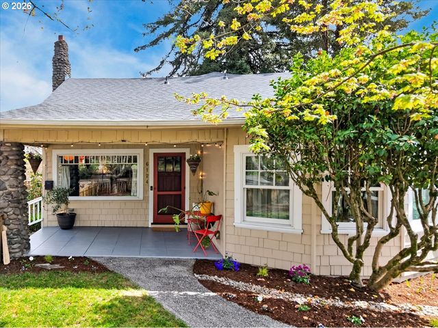 6124 Se 17TH Ave, Portland, OR 97202