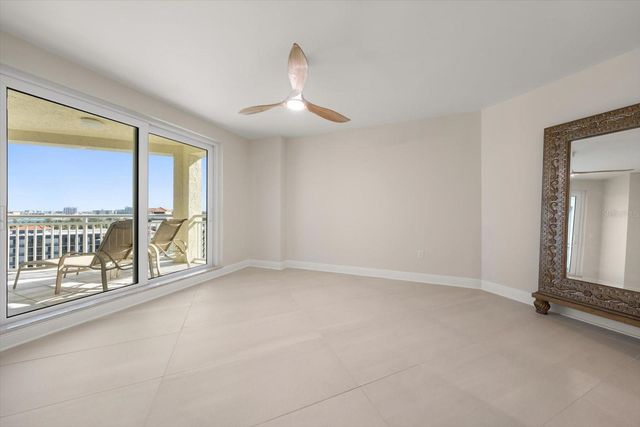 1170 GULF BLVD 1004, Clearwater, FL 33767