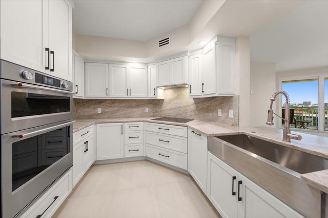 1170 GULF BLVD 1004, Clearwater, FL 33767