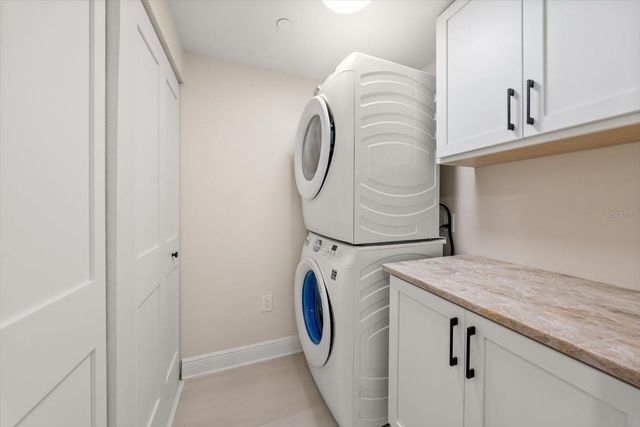 1170 GULF BLVD 1004, Clearwater, FL 33767