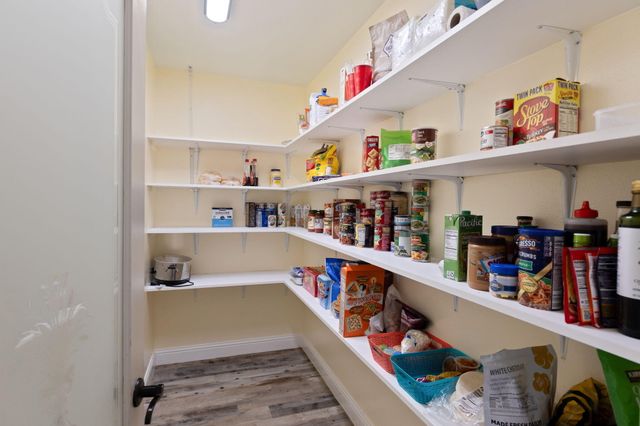 2015 Sleepy Hollow Loop, Grants Pass, OR 97527