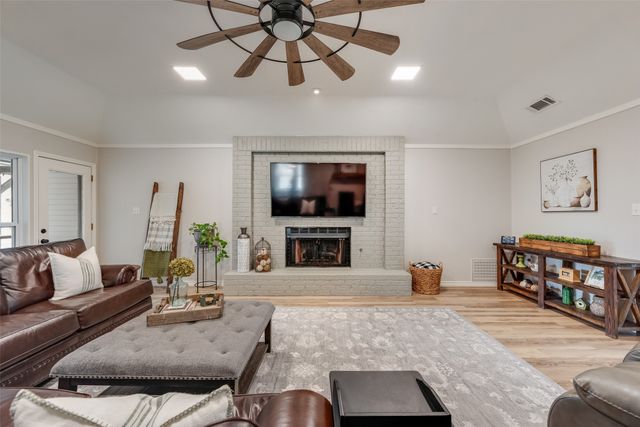 602 Greensprings Street, Highland Village, TX 75077