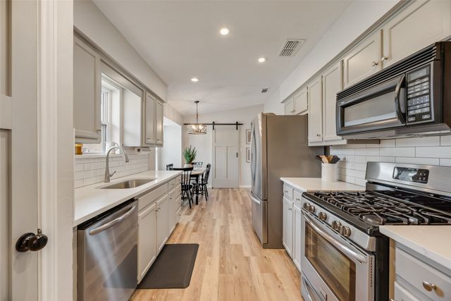 602 Greensprings Street, Highland Village, TX 75077