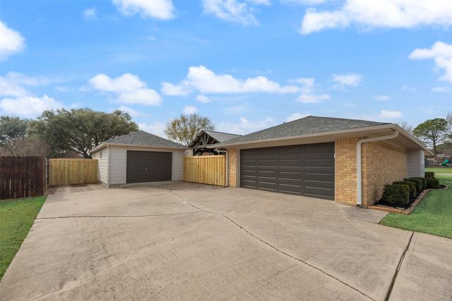 602 Greensprings Street, Highland Village, TX 75077